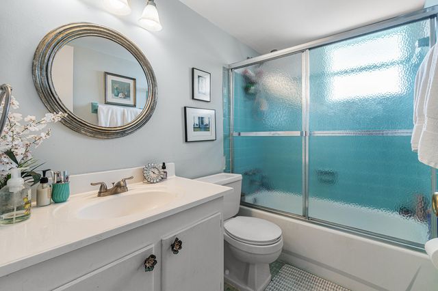 2161 NE 1st Court 205, Boynton Beach, FL 33435