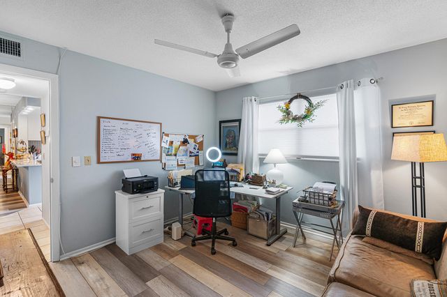 2161 NE 1st Court 205, Boynton Beach, FL 33435