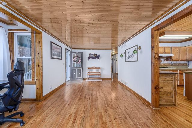 326 N 134th Street, Bonner Springs, KS 66012