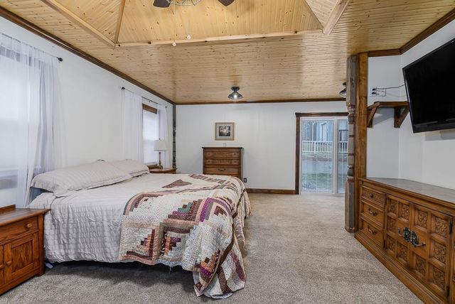 326 N 134th Street, Bonner Springs, KS 66012