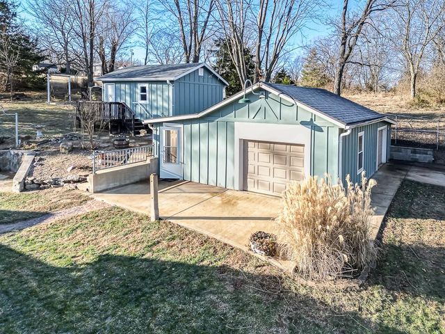 326 N 134th Street, Bonner Springs, KS 66012
