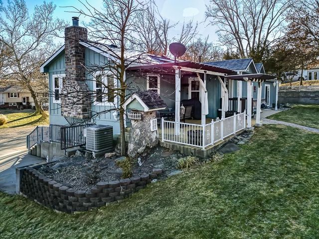 326 N 134th Street, Bonner Springs, KS 66012