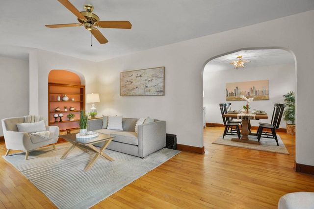 2314 E Mifflin Street, Madison, WI 53704