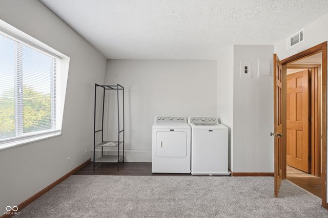 320 Elmead Court 2001, Greenwood, IN 46142
