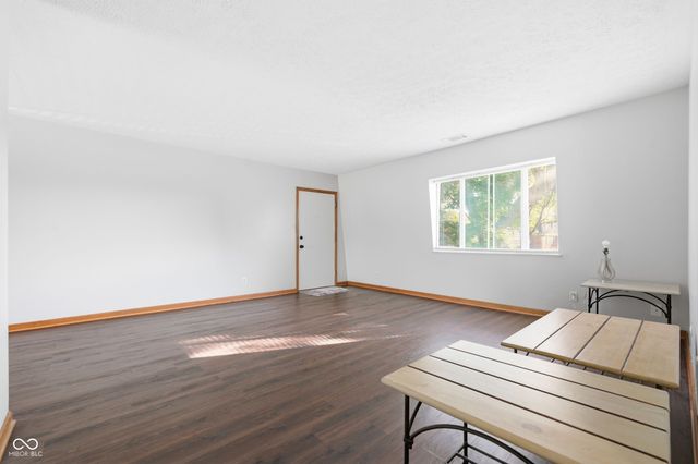 320 Elmead Court 2001, Greenwood, IN 46142