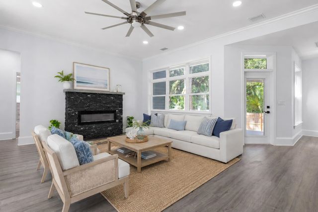 117 Hernandez Ave, Palm Coast, FL 32137
