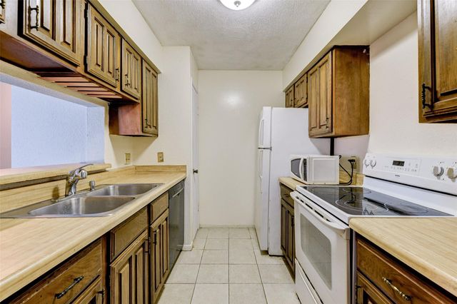 2601 S Braeswood Boulevard 1409, Houston, TX 77025