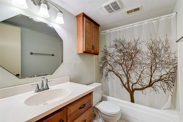 2601 S Braeswood Boulevard 1409, Houston, TX 77025