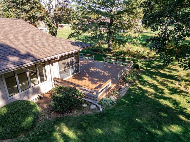 3600 N Hickory Drive, Janesville, WI 53545