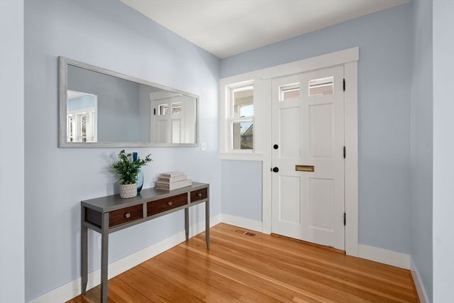 16-18 Walnut St, Belmont, MA 02478