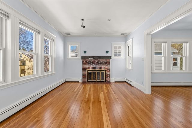 16-18 Walnut St, Belmont, MA 02478