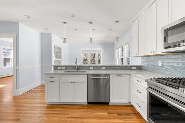 16-18 Walnut St, Belmont, MA 02478