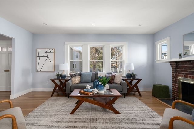 16-18 Walnut St, Belmont, MA 02478