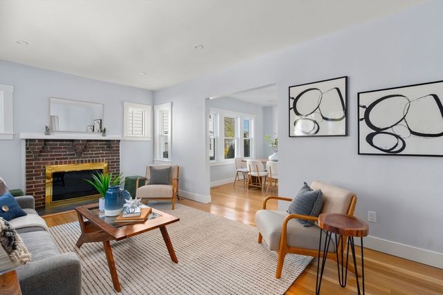 16-18 Walnut St, Belmont, MA 02478