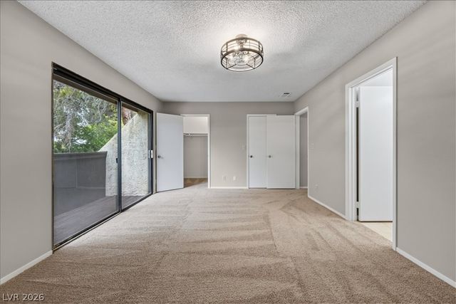 4669 Kelly Barry Way, Las Vegas, NV 89121