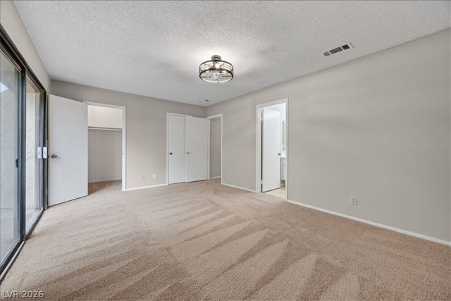 4669 Kelly Barry Way, Las Vegas, NV 89121