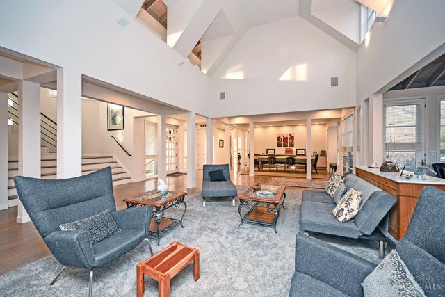 7510 Fernwood Drive, Amberley, OH 45237