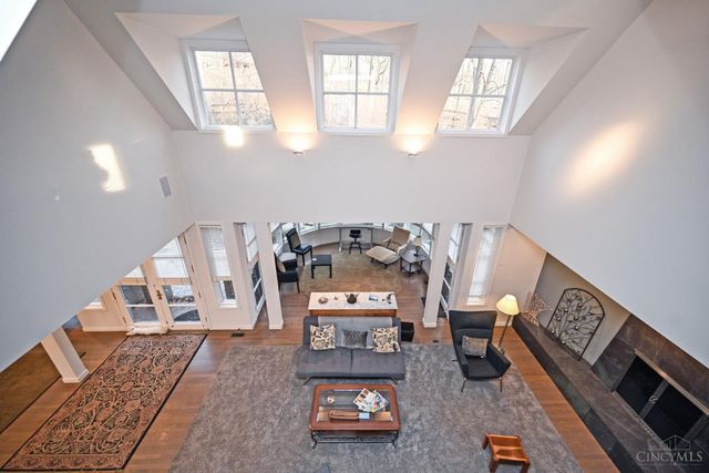 7510 Fernwood Drive, Amberley, OH 45237