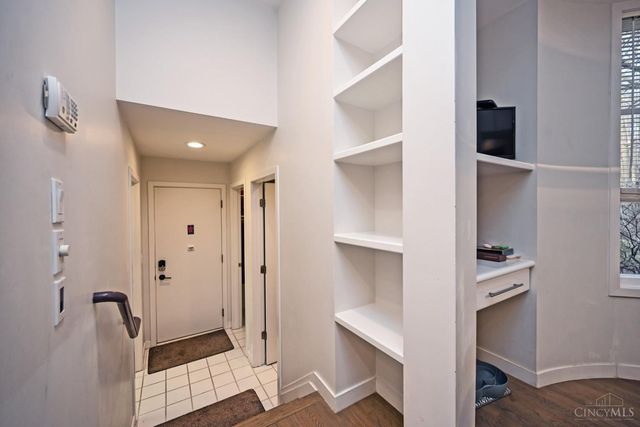 7510 Fernwood Drive, Amberley, OH 45237