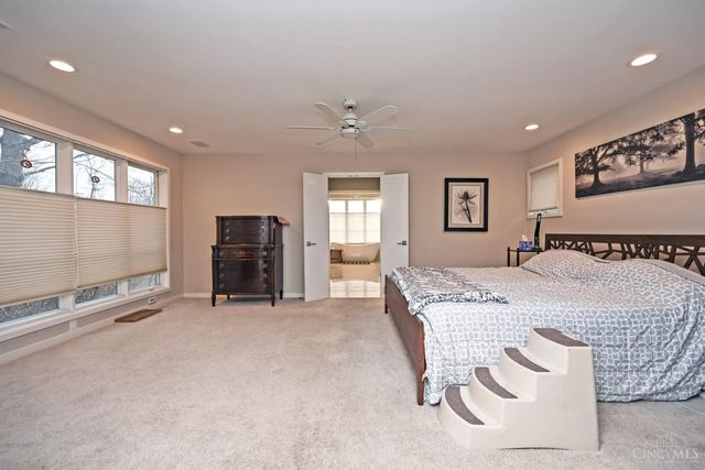 7510 Fernwood Drive, Amberley, OH 45237