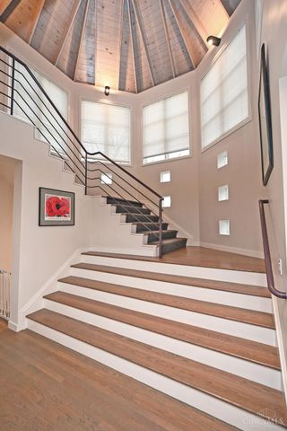 7510 Fernwood Drive, Amberley, OH 45237