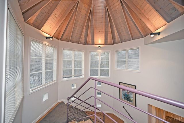 7510 Fernwood Drive, Amberley, OH 45237