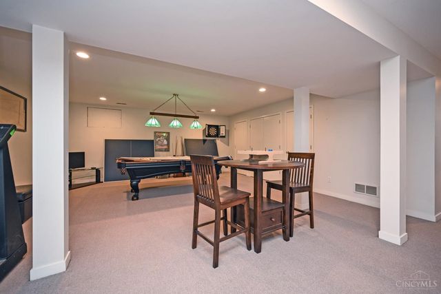 7510 Fernwood Drive, Amberley, OH 45237