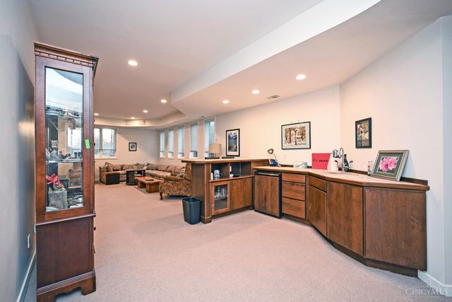 7510 Fernwood Drive, Amberley, OH 45237