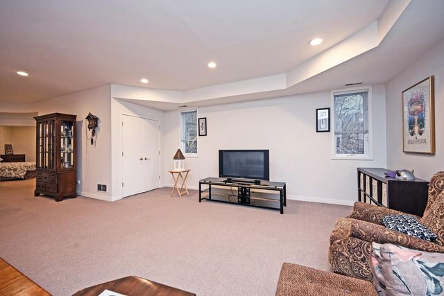 7510 Fernwood Drive, Amberley, OH 45237