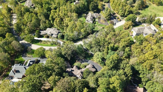 7510 Fernwood Drive, Amberley, OH 45237