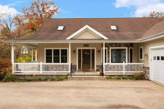 3579 Edgewood Drive, Mcfarland, WI 53558