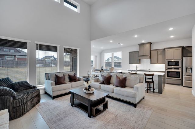 4605 Rambler Way, Midlothian, TX 76065