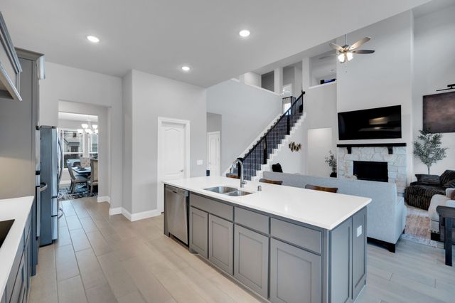 4605 Rambler Way, Midlothian, TX 76065