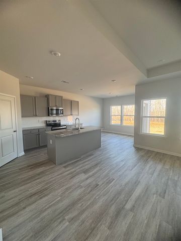 445 Haddon Trail, Woodruff, SC 29388