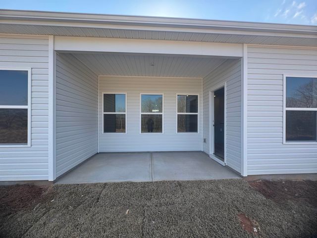 445 Haddon Trail, Woodruff, SC 29388