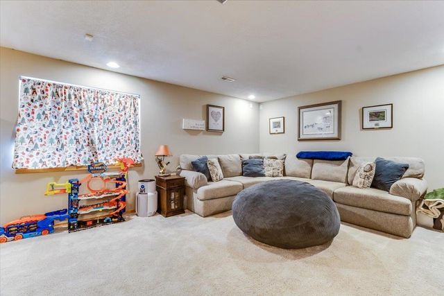 10609 W Haskell St, Wichita, KS 67209