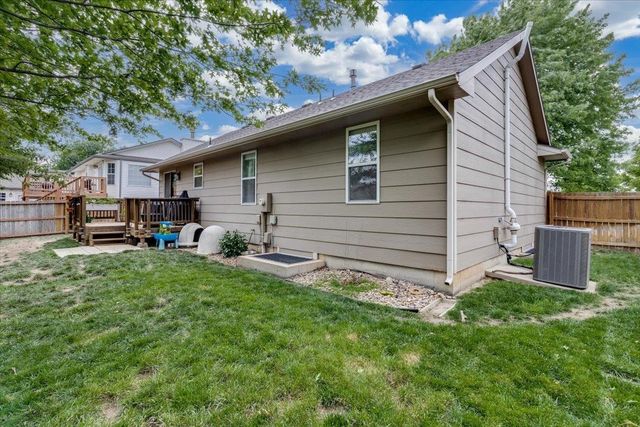 10609 W Haskell St, Wichita, KS 67209