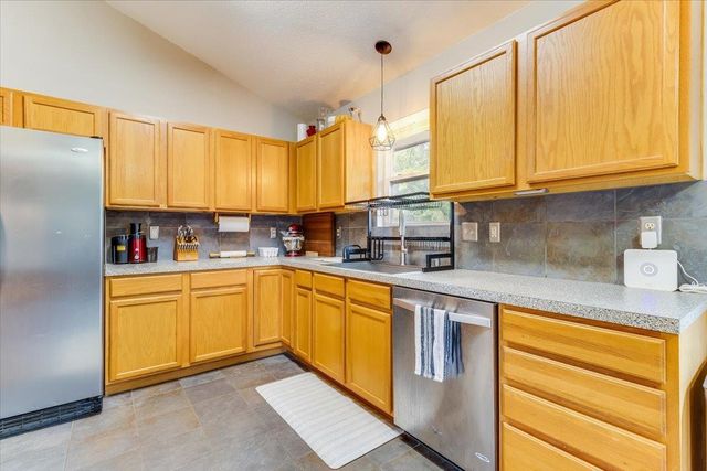10609 W Haskell St, Wichita, KS 67209