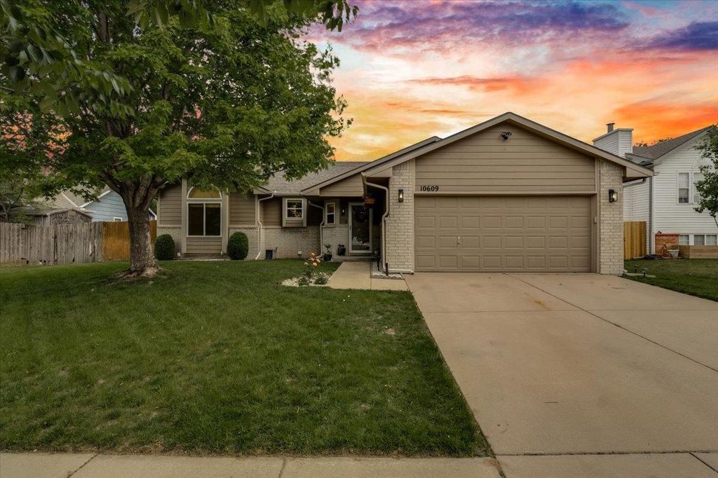 10609 W Haskell St, Wichita, KS 67209