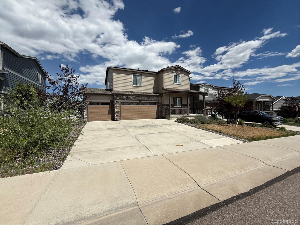 2243 Villageview Lane, Castle Rock, CO 80104