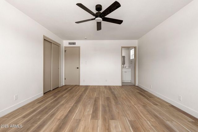 6060 E DALLAS Street, Mesa, AZ 85205