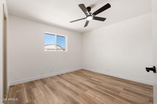 6060 E DALLAS Street, Mesa, AZ 85205