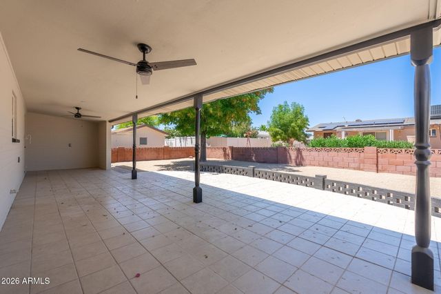 6060 E DALLAS Street, Mesa, AZ 85205