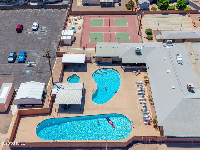6060 E DALLAS Street, Mesa, AZ 85205