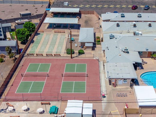 6060 E DALLAS Street, Mesa, AZ 85205