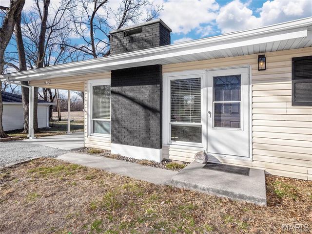 102 3rd Street, Collinsville, IL 62234