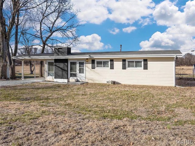102 3rd Street, Collinsville, IL 62234