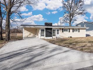 102 3rd Street, Collinsville, IL 62234