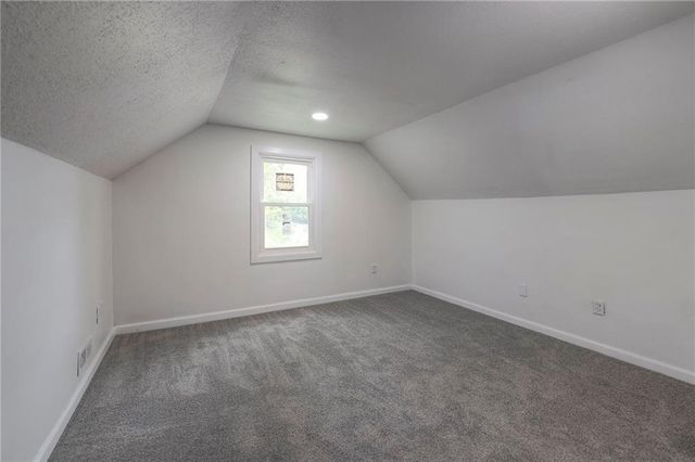 3237 Park Avenue, Kansas City, MO 64109