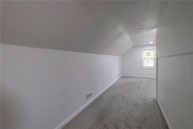 3237 Park Avenue, Kansas City, MO 64109